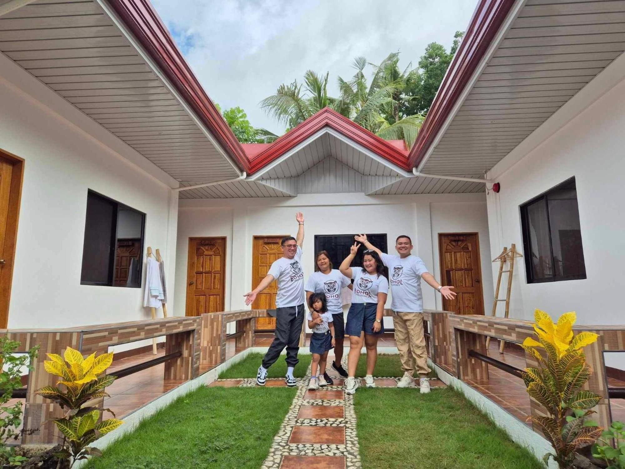 Casa Mia Inn Dauis Exterior photo